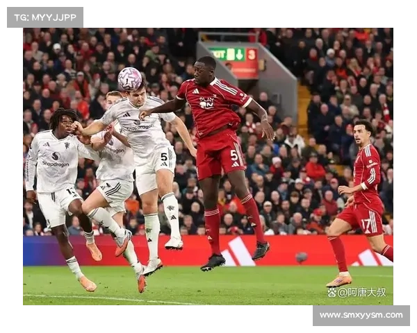 如何根据球队文化历史及球迷氛围选择支持曼联或利物浦 如何根据球队文化历史及球迷氛围选择支持曼联或利物浦