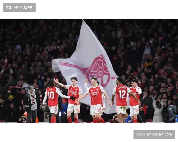 巴萨小组赛4-0完胜阿森纳 展现冠军实力与团队默契